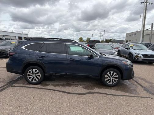 2023 Subaru Outback Premium