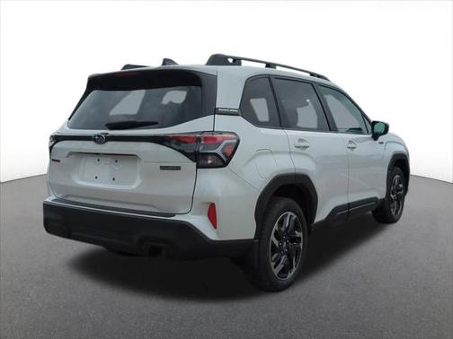 2025 Subaru Forester Hybrid Premium
