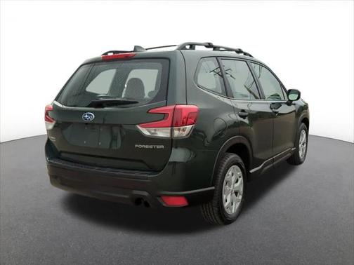 2023 Subaru Forester Base