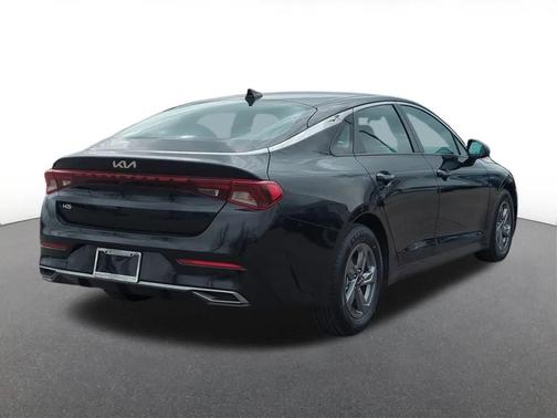 Ebony Black 2023 Kia K5 LXS