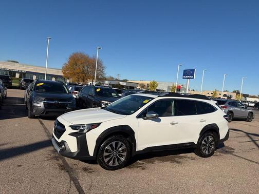 2025 Subaru Outback Touring XT
