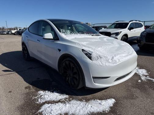 2023 Tesla Model Y Performance Dual Motor All-Wheel Drive