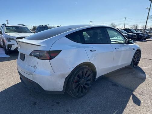 2023 Tesla Model Y Performance Dual Motor All-Wheel Drive