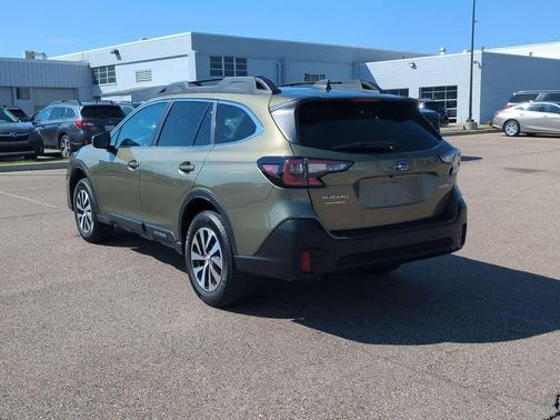 Autumn Green Metallic 2020 Subaru Outback Premium