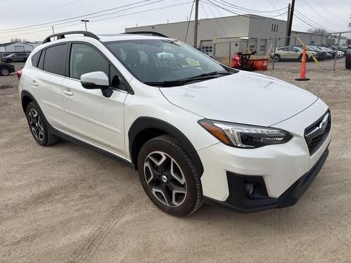 Crystal White Pearl 2018 Subaru Crosstrek 2.0i Limited