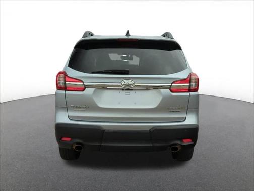 2022 Subaru Ascent Limited 8-Passenger
