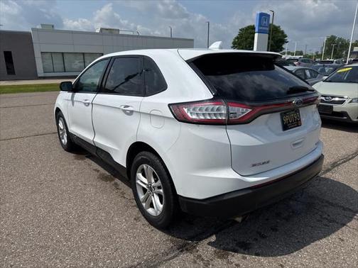 2016 Ford Edge SE