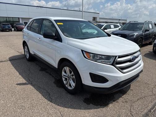 2016 Ford Edge SE