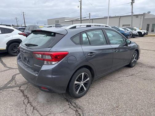 2022 Subaru Impreza Premium