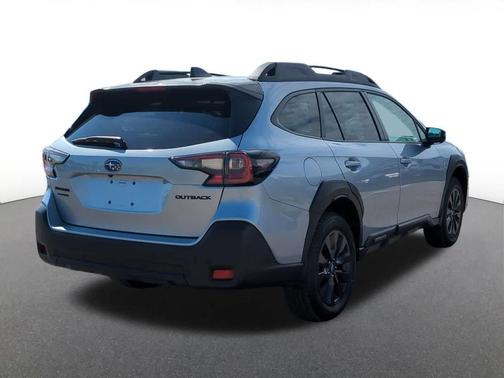 Ice Silver Metallic 2024 Subaru Outback Onyx Edition