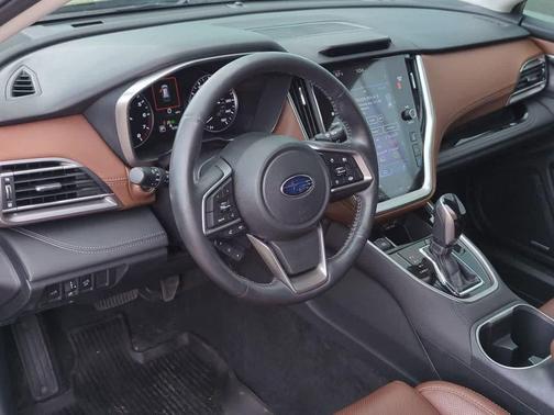 2022 Subaru Outback Touring