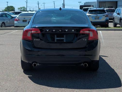 Black Stone 2013 Volvo S60 T5