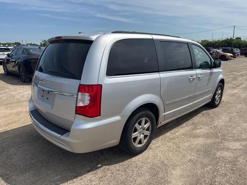 Bright Silver Metallic 2012 Chrysler Town & Country Touring