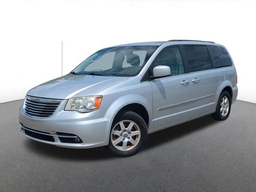Bright Silver Metallic 2012 Chrysler Town & Country Touring