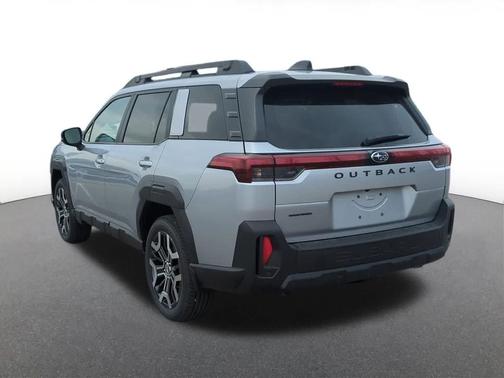 Ice Silver Metallic 2026 Subaru Outback Touring XT