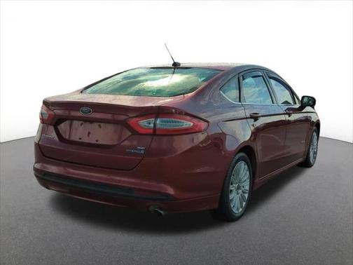 2015 Ford Fusion Hybrid SE