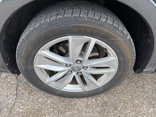 2018 Audi Q3 2.0T Sport Premium