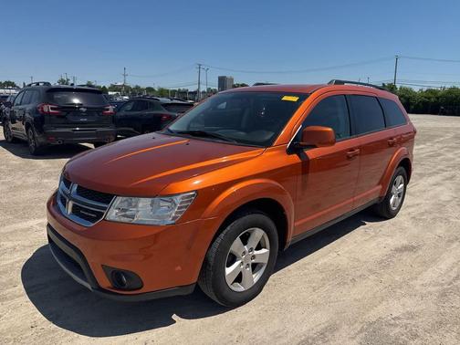 Mango Tango Pearl 2011 Dodge Journey Mainstreet