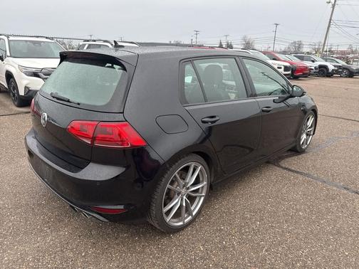 2017 Volkswagen Golf R 2.0T Manual