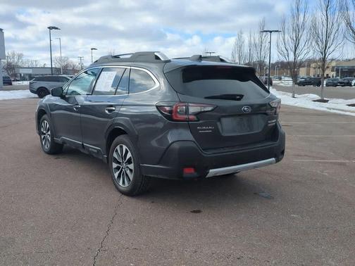 2024 Subaru Outback Touring XT