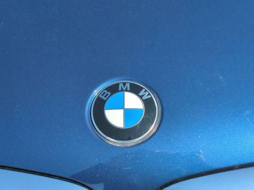 Phytonic Blue Metallic 2021 BMW X5 PHEV xDrive45e