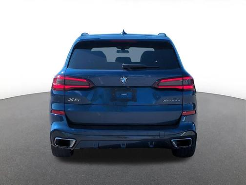 Phytonic Blue Metallic 2021 BMW X5 PHEV xDrive45e