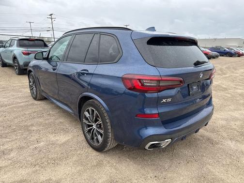 Phytonic Blue Metallic 2021 BMW X5 PHEV xDrive45e