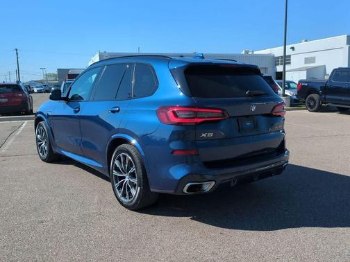 Phytonic Blue Metallic 2021 BMW X5 PHEV xDrive45e