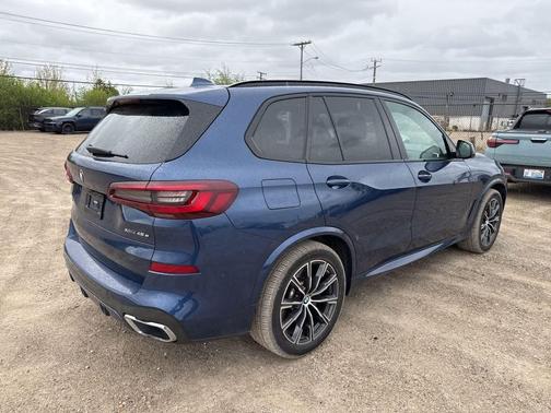 Phytonic Blue Metallic 2021 BMW X5 PHEV xDrive45e