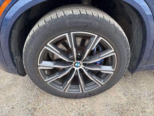Phytonic Blue Metallic 2021 BMW X5 PHEV xDrive45e