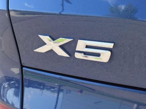 Phytonic Blue Metallic 2021 BMW X5 PHEV xDrive45e