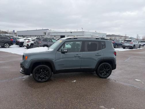 2017 Jeep Renegade Altitude