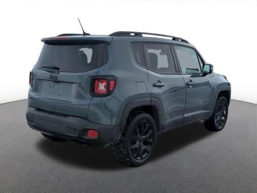 2017 Jeep Renegade Altitude