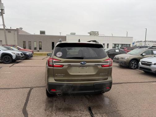 2023 Subaru Ascent Premium 7-Passenger