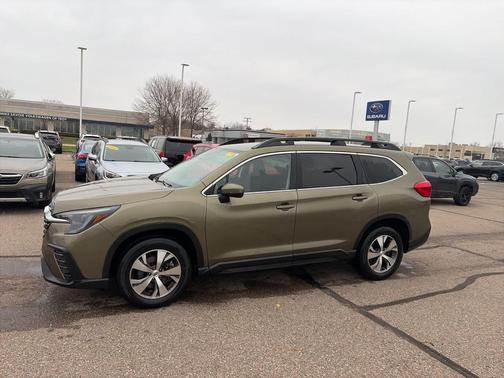 2023 Subaru Ascent Premium 7-Passenger