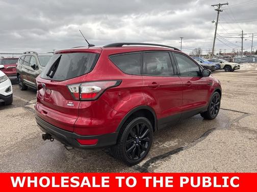 2017 Ford Escape SE
