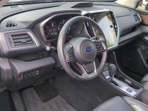 2023 Subaru Ascent Touring 7-Passenger