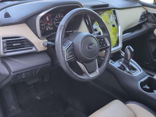 Crystal White Pearl 2023 Subaru Outback Limited