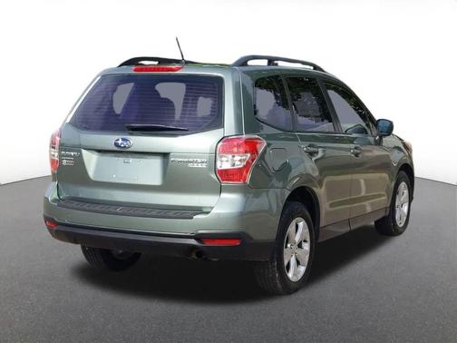 2015 Subaru Forester 2.5i