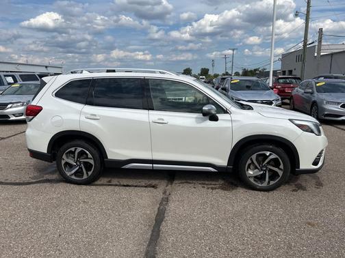 2022 Subaru Forester Touring