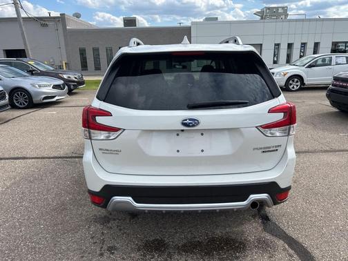 2022 Subaru Forester Touring