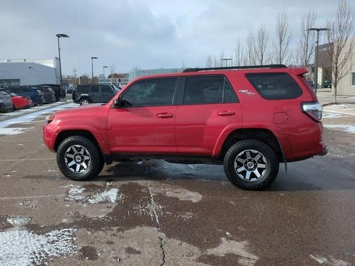 2020 Toyota 4Runner TRD Off Road