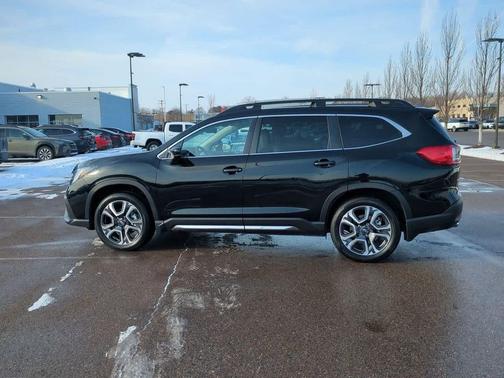2025 Subaru Ascent Limited 8-Passenger