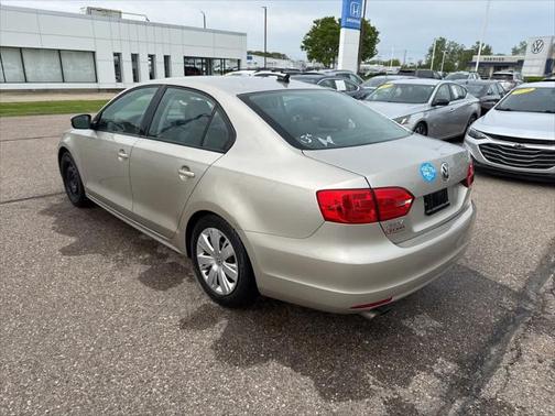 2014 Volkswagen Jetta Auto SE