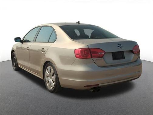 2014 Volkswagen Jetta Auto SE