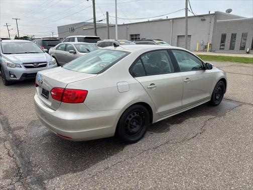 2014 Volkswagen Jetta Auto SE