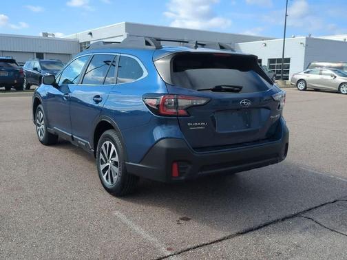 Abyss Blue Pearl 2022 Subaru Outback Premium