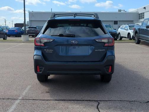 Abyss Blue Pearl 2022 Subaru Outback Premium