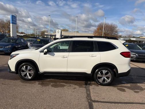 2023 Subaru Ascent Premium 7-Passenger