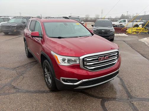 2019 GMC Acadia SLT-1